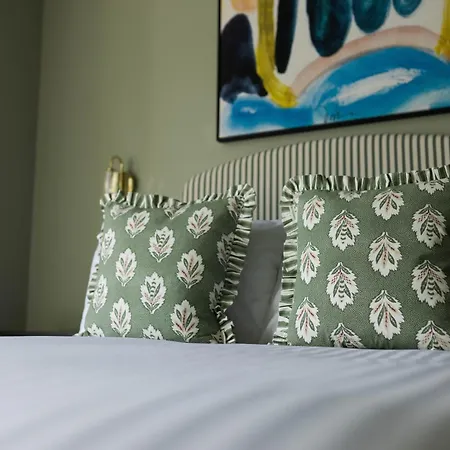 Olive House - Boutique Hotel